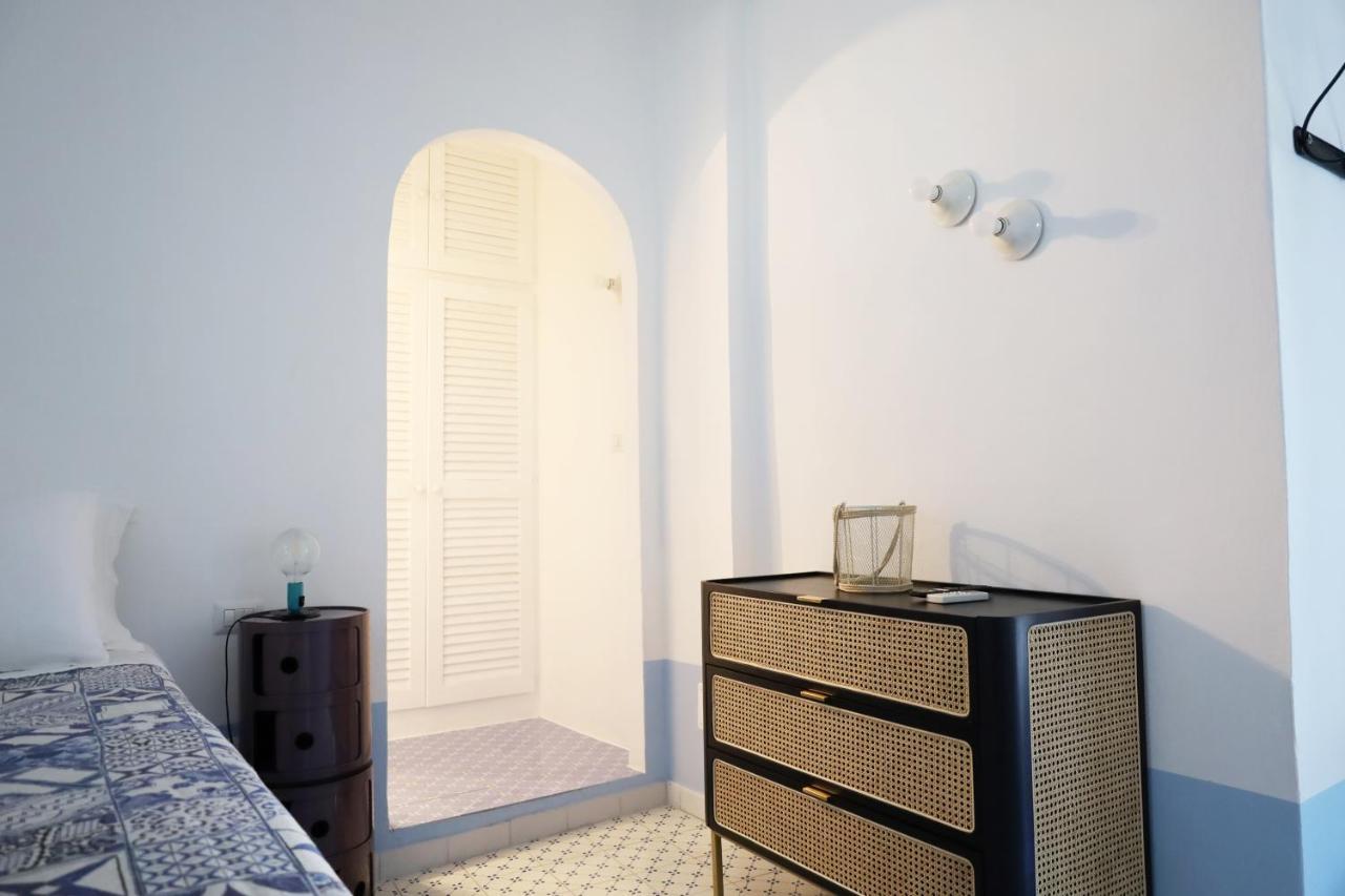 Art B&B Panarea Luaran gambar