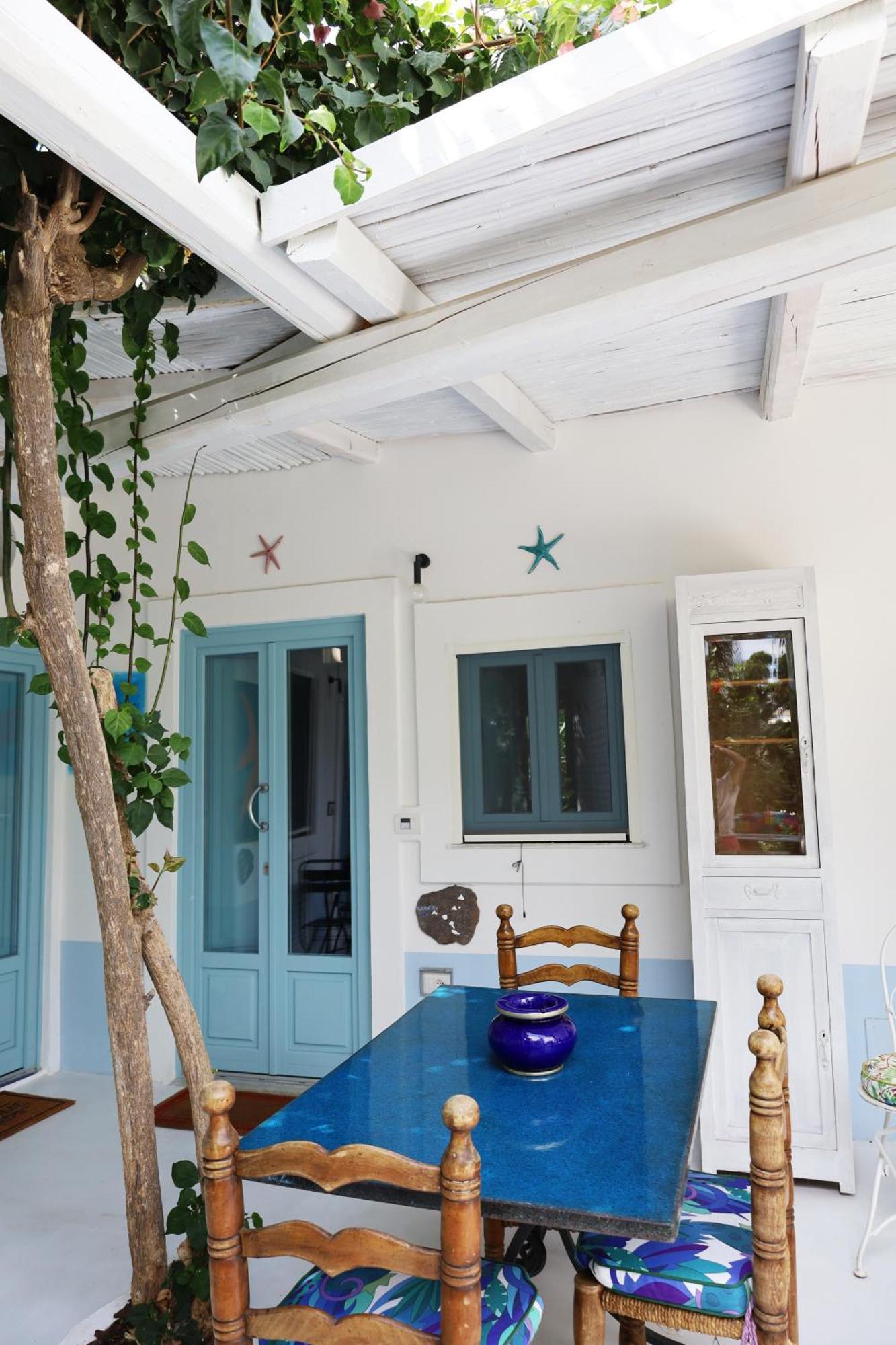 Art B&B Panarea Luaran gambar