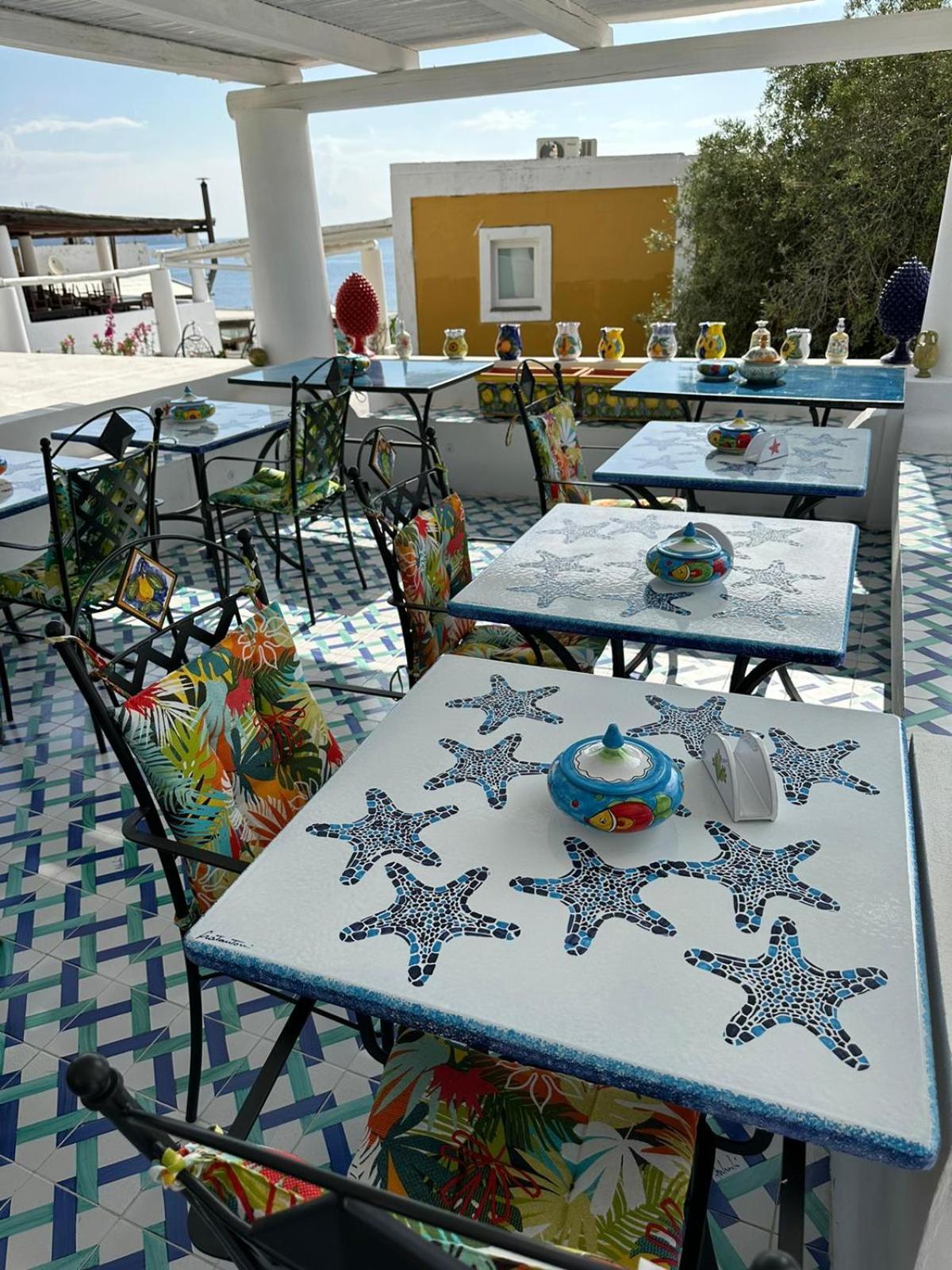 Art B&B Panarea Luaran gambar
